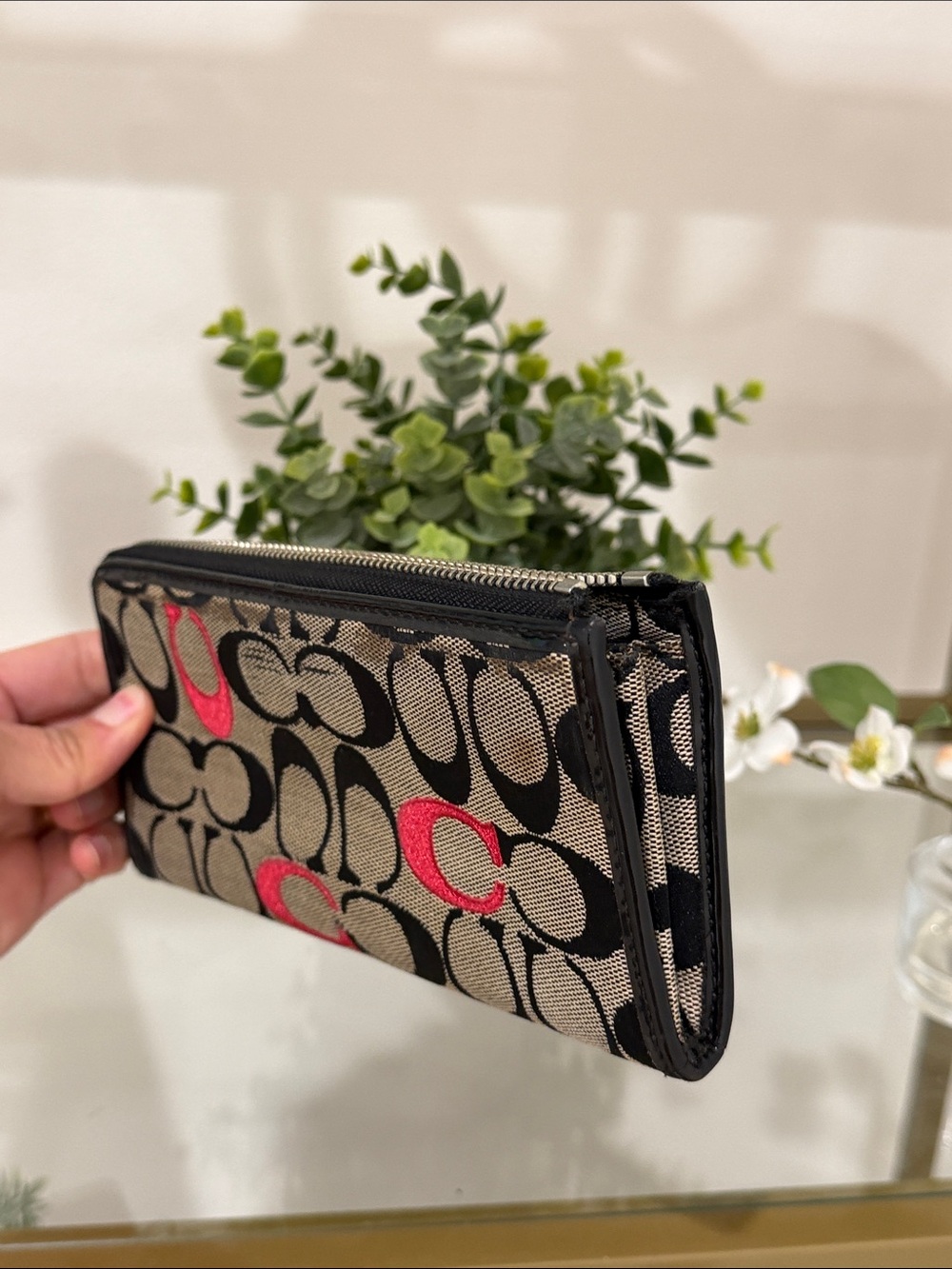 💫Flash Sale💫Coach Signature Zip Wallet in Black - Picture 9 of 10